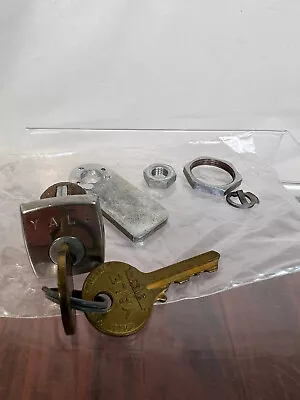 $25 • Buy Vintage Yale Cabinet Drawer Desk Cylinder Lock 2 Keys *