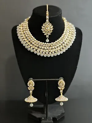 Indian Jewelry - Gray Kundan Necklace Set • $26