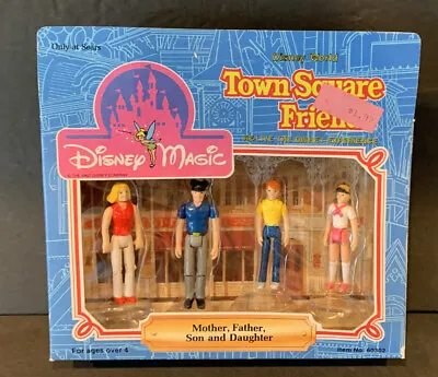 Disney Magic Town Square Friends Mother Father Son And Daughter 60302 Vintage • $7.99