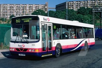 Bus Photo - First Mainline Group Sheffield 864 T864MAK Volvo B10BLE Wright • £1.19