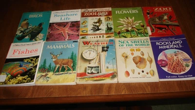 $100 • Buy Lot Of 18 Vtg Golden Guide Nature Guides Golden Press