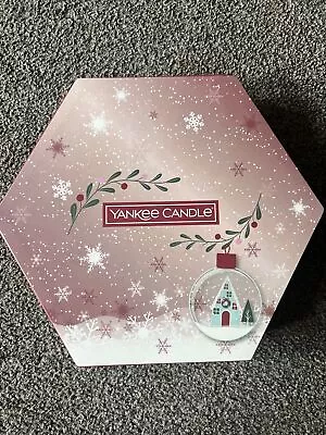 Yankee Candle Gift Set 18 Scented Tealight 1 Holder Gift Set   Incomplete • £11.99