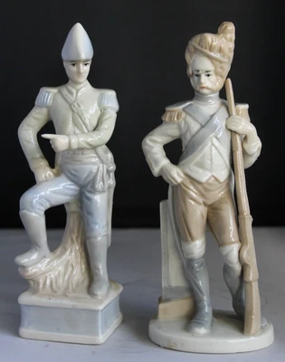£17.90 • Buy Pair Of 8.5  Vintage Porcelain Figures Of Soldiers / Officers