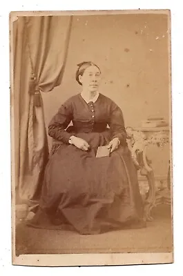 ANTIQUE CDV CIRCA 1860s SIMS OLD LADY HOLDING BOOK CAMDEN NEW JERSEY • $9.99