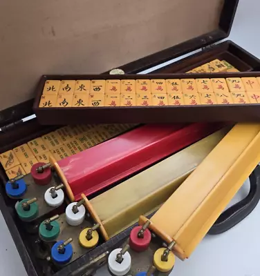 Vintage Royal Bakelite Mahjong Game Set With 144 Butterscotch Tiles & 5 Racks • $215.95