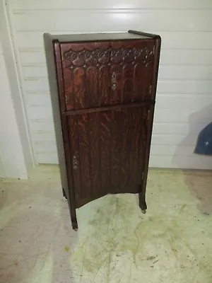 Antique American Quartersawn Oak Liquor Cabinet! • $3975