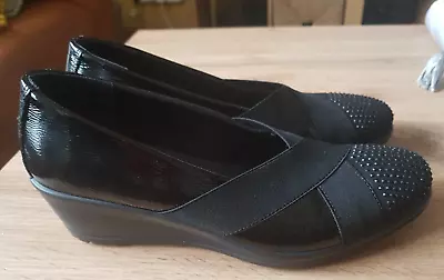 Van Dal Wedge Patent Leather Black Shoes Size 6.5UK.. Size 40 Euro • £15