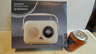  Sainsbury's FM AM LW Analogue Radio Battery / Mains ....unused • £0.99