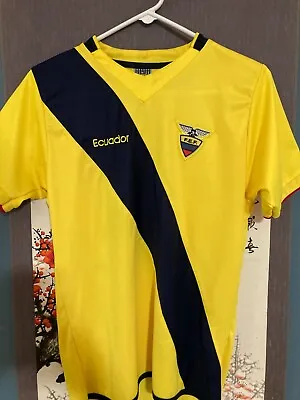 2016 Home Ecuador Soccer Football Jersey Mens S/M • $30