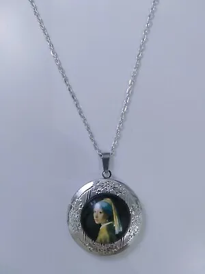 JOHANNES VERMEER THE GIRL WITH A PEARL EARING OLD MASTERS Locket Necklace • £7.25