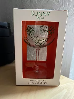 RRP £15.99 Boxed Sunny By Sue SBS500 Original Gin Glass- Green Shamrock Design  • £0.99