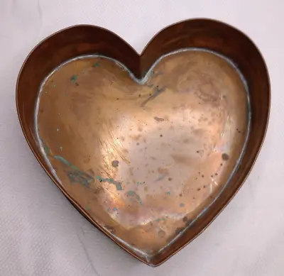Vintage LARGE 1986 Signed Michael Bonne Handmade Copper Heart-Shaped Pan/Tray • $124.95