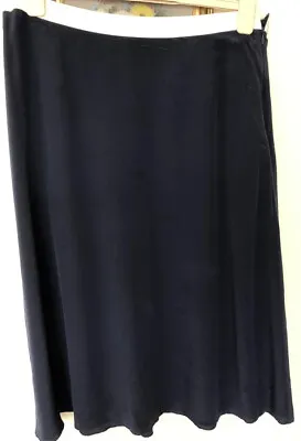 £6 • Buy Jaeger 14 Silk Skirt