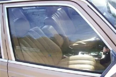 Mercedes Door Window Glass FR W123 Sedan Wagon -Thick Early Style- No Bracket • $88