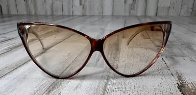 Guy Laroche Vintage Sunglasses Brown Cat Eye Made In France • $37.88
