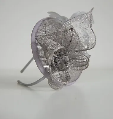 £6.90 • Buy Ladies Hessian & Feather Silver Grey Fascinator Headband Ascot/Wedding - USED 
