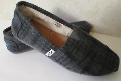 $11.95 • Buy Cute N Cozy~~Toms Fleece-lined Gray Blk Flannel Wool Blend Womens Shoes Size 6.5