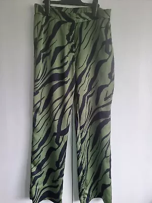Biba X Tess Olive Green And Black Pattern Satin Feel Trousers Size 10 Current  • £18