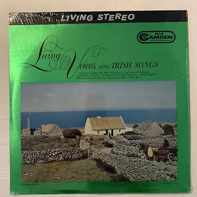 Living Voices Sing Irish Songs  CAL-665 • $1.60