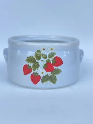 McCoy Pottery  Strawberry Country  Vintage 1980 Round Casserole Bean Pot #1421 • $23.79