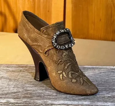 $17 • Buy 1998 Raine Willitts Teetering Court Item 25014 Brown Collectible Rindstone Shoe