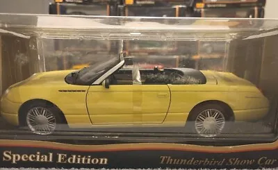 Maisto Premiere Collection 1:18 Scale 02 Ford Thunderbird Show Car Diecast Model • $20