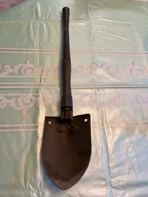 Vintage Military Folding Shovel Entrenching Spade Tool. • $39.90