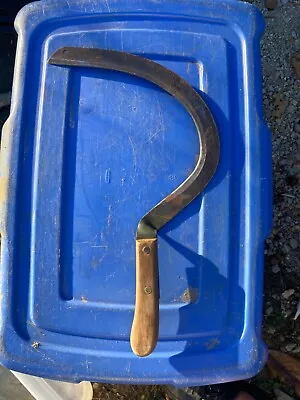 Antique Vintage Hand Sickle Scythe Wooden Handle Rustic Farmhouse Tool Decor • $20