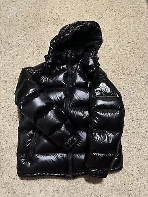 Moncler Bubble Coat Size 3 (LARGE) 100% AUTHENTIC • $500