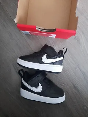 Nike Court Borough Low Trainers Size C1.5 • £15