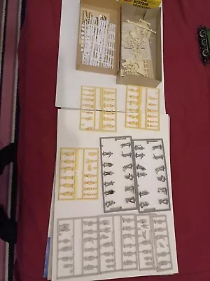£0.99 • Buy Oo Gauge Airfix/dapol People And Fences