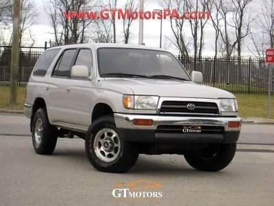 1998 Toyota 4Runner 4dr SR5 3.4L Automatic • $10995