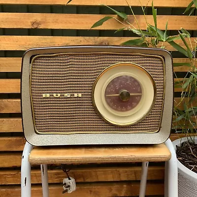 BUSH DAC70 Bakelite Valve Radio Vintage • $62.19