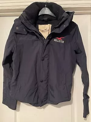 Hollister Men’s / Boys Windbreaker / Raincoat - Small • £3