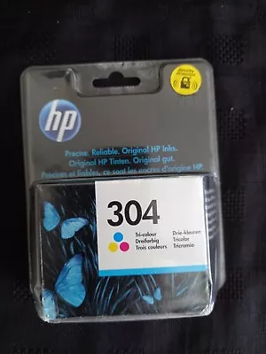 Genuine HP 304 Colour Printer Ink Cartridge - Out Of Date Feb 2023 • £11.99