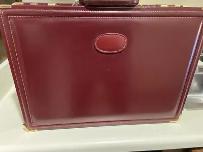 912 EXECUTIVE 3  BURGUNDY TOP GRAIN LEATHER BRIEFCASE ATTACHE Pigskin Interior • $119.50