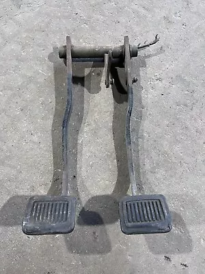 1981-1987 Dodge D150 D250 D350 W150 W250 W350 Manual Standard Clutch Pedals N/H • $165