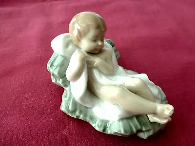 Lladro Sleeping Baby Jesus Porcelain Handmade Figurine Rare Form #5478 Spain • $18