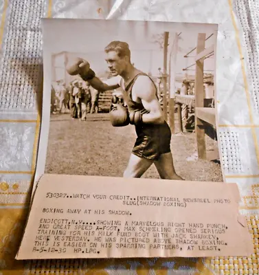 Type 1 Boxing Photo Max Schmeling Int News 6x8  B&W 5-12-30 Training For Sharkey • $79.95