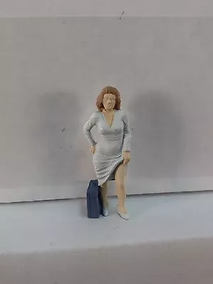 Arttista #1178 - Hitchhiking Woman - O Scale Figure - Model Trains - NEW • $8.79