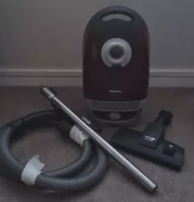 Miele Vacuum Cleaner - Model S5211 - 2200W Red Hoover • £70