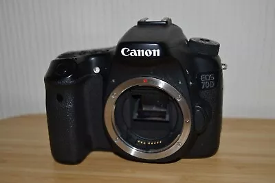 Canon Eos 70d   Digital Camera Body.   Spares / Repair. • $118.74