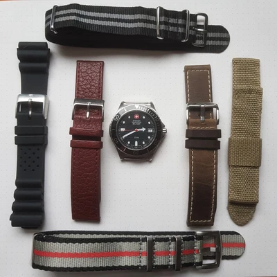 £80 • Buy Wenger Swiss Army/Military 200m Watch (victorinox Outdoor Survival NATO)