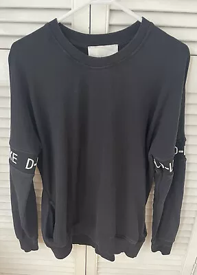 Decjuba D-Luxe Black Sweater Size Small • $15