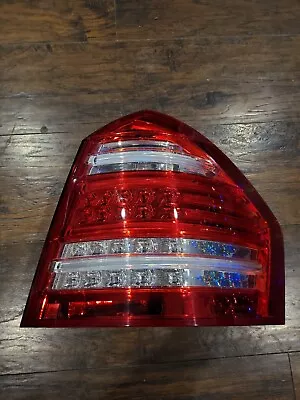 10-12 Mercedes GL W164 GL450 ML550 LED Right Tail Light OEM Taillamp  • $200