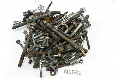 Honda GL1100 SC02 Bj.1984 - Motor Screws Remnants Small Parts Motor N1631 • $32.89