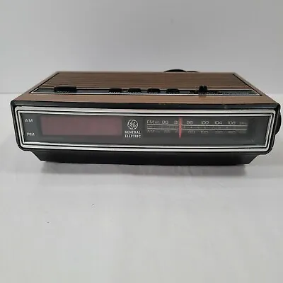 General Electric GE AM/FM Digital Alarm Clock Radio 7-4625C Vintage Works • $20.95