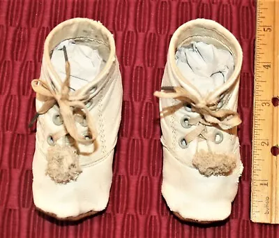 REDUCED!! Soft White Leather Lace Up Baby/Doll Shoes Suede Soles 1920s-l1930s • $22.20