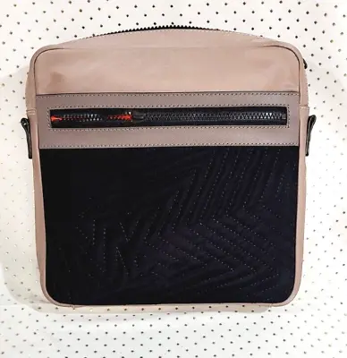 Michael Kors Medium Black & Taupe COMPUTER TABLET BAG Missing Shoulder Strap! • $31.30