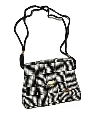Loredana Vintage Italian Made Bag Purse Straw & Black Weave With Gold Hardware  • $51